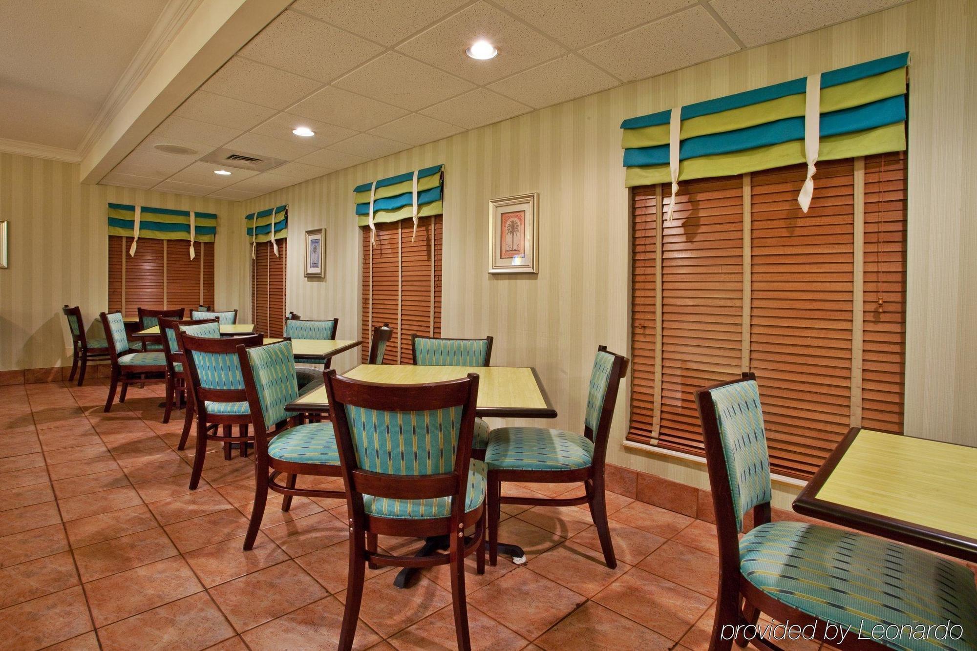 Holiday Inn Express Saint Simons Island By Ihg St. Simons Island Restauracja zdjęcie